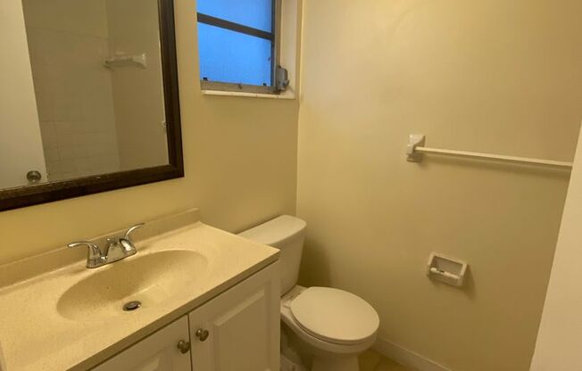 1 bed, 1 bath, $1,295, Unit UNIT 9