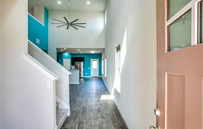 605 CALLAHAN LN