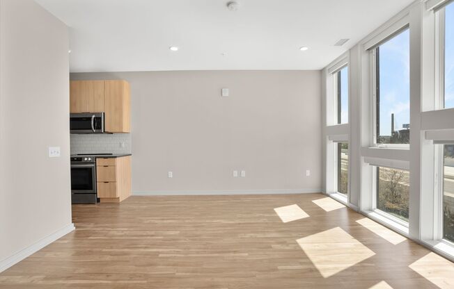 Studio, 1 bath, 548 sqft, $1,720, Unit 619