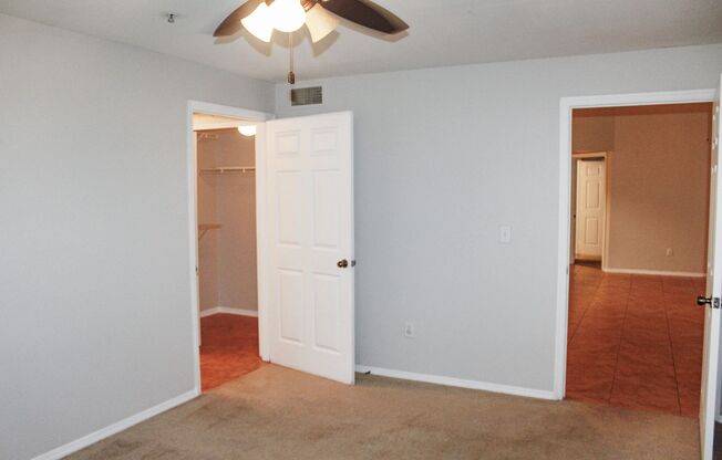 2 beds, 2 baths, $1,599