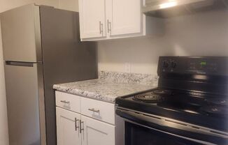 1 bed, 1 bath, 740 sqft, $925, Unit 3005-D