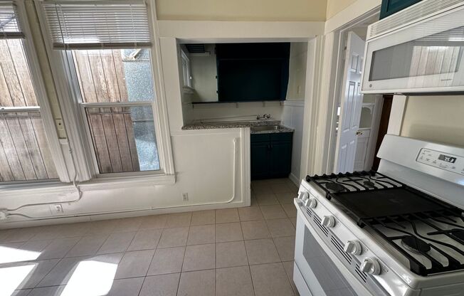 438-440 Castro Street (7028rc)