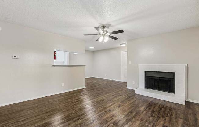 Camino del Sol in Dallas TX Madrid Living Room