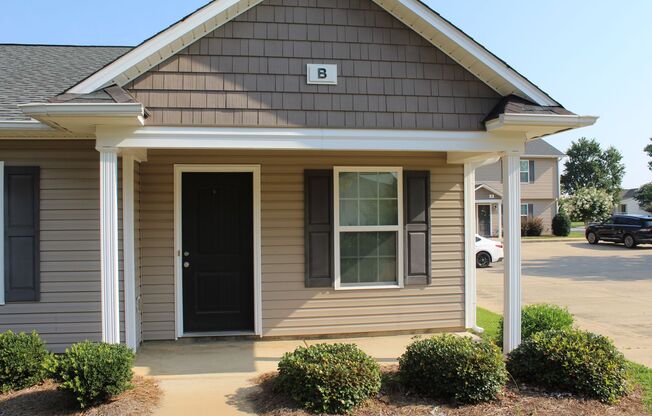 Hillcrest Apartments