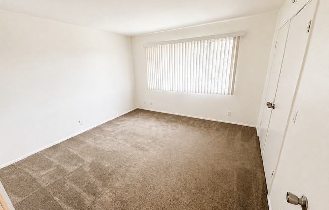 1 bed, 1 bath, 630 sqft, $2,035, Unit 26