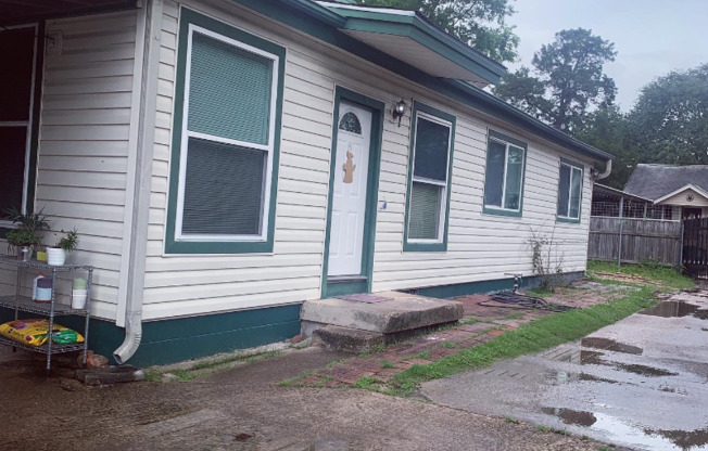 2324 PEPPERMILL RD