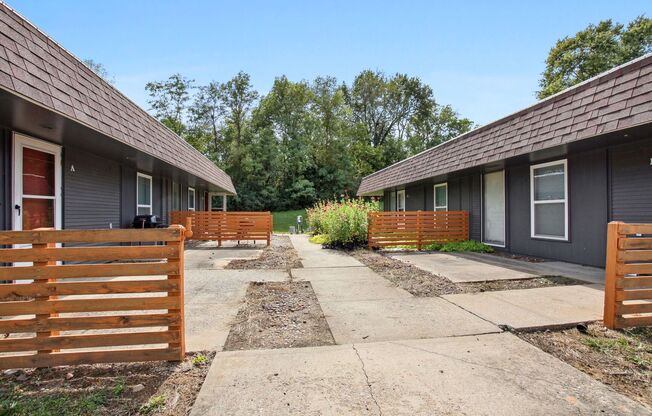 1 bed, 1 bath, 564 sqft, $785, Unit 55B