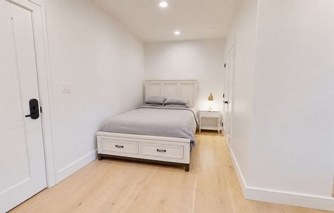 1 bed, 1 bath, 540 sqft, $2,900, Unit 608
