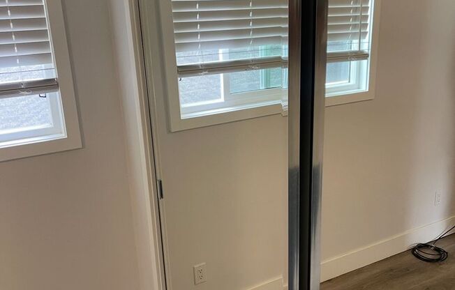 2 bedrooms 1 bath apartment in Imperial Beach CA.
