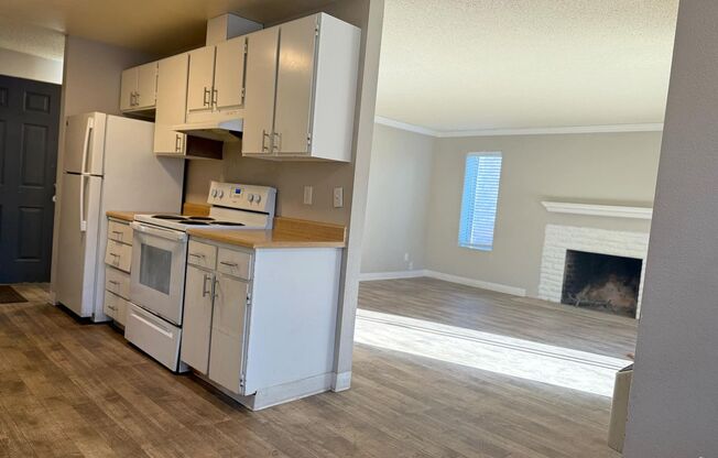 1 bed, 1 bath, 750 sqft, $1,450, Unit 8