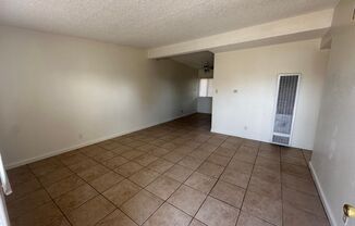 2 beds, 1 bath, $900