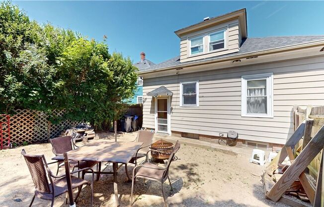 ****Providence/Mt. Pleasant – Single Family with Electric Included - $3,395***