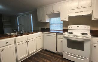 3 beds, 2 baths, $1,695