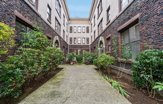 Studio, 1 bath, 182 sqft, $755, Unit 108