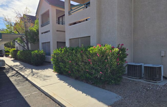 Centrally located downstairs unit
