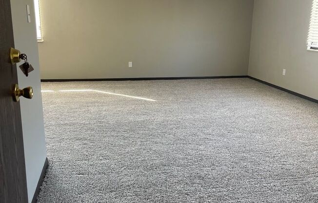 2 beds, 1 bath, 936 sqft, $895, Unit 238-Q
