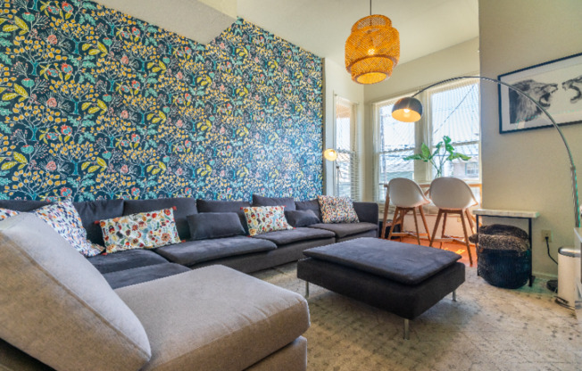 2221 Dwight Way