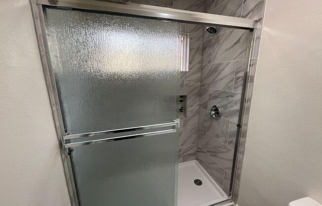 Diamond Crest Apartments