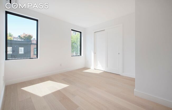 168 WYTHE AVE