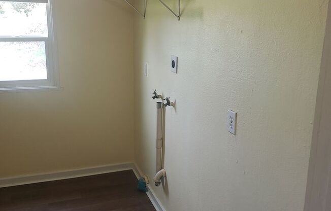 1 bed, 1 bath, $1,900