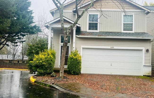 Single Family Home With New Flooring in Great Wilsonville Neighborhood!