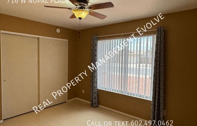 716 W NOPAL PL