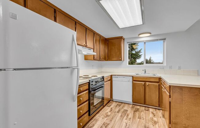 2 beds, 2 baths, 1,220 sqft, $2,300, Unit 1513