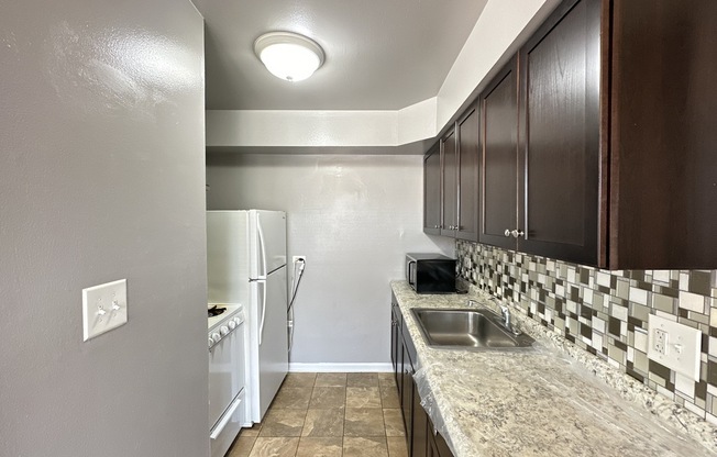 9608 610 IVANHOE