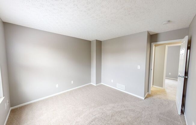 2 beds, 1 bath, $1,700