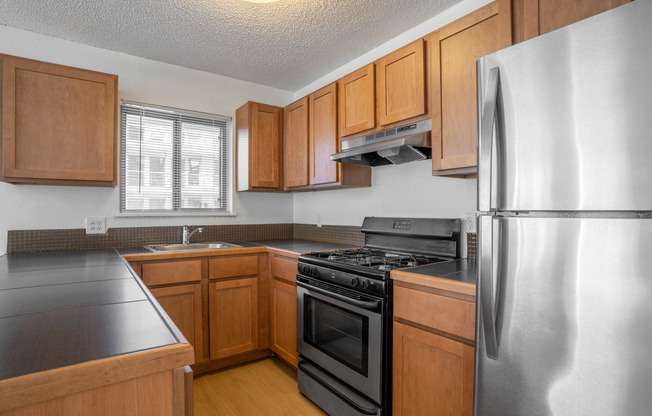 1 bed, 1 bath, 730 sqft, $1,350, Unit PEN-101