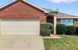 Great home with Game Room!