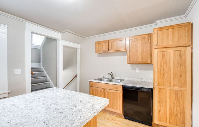 2 beds, 1 bath, 1,050 sqft, $1,399, Unit 1312A