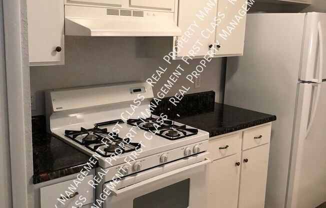 5619 BROOKHILL