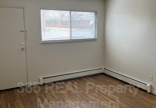 2515 W 27 ST