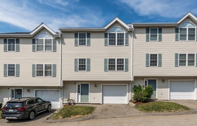1005 TRAPELO RD