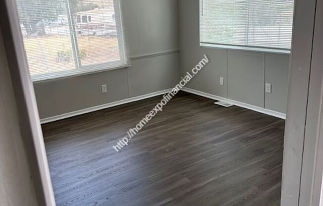 3 beds, 1 bath, $1,695