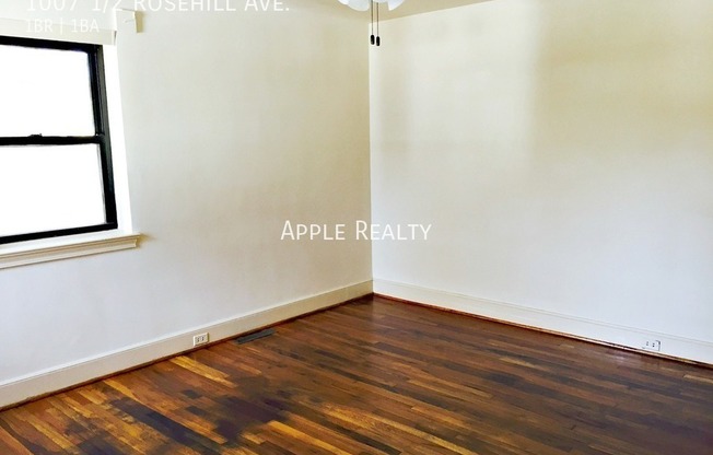 1007 1/2 ROSEHILL AVE