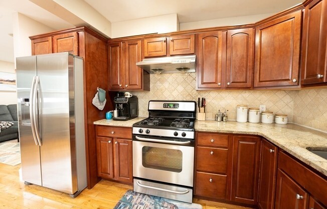 15 DOWNER CT
