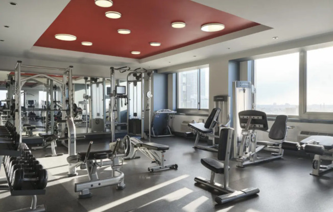 1607 WASHINGTON BLVD