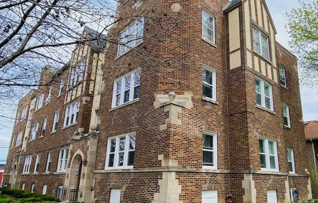 Lockwood Apartments
