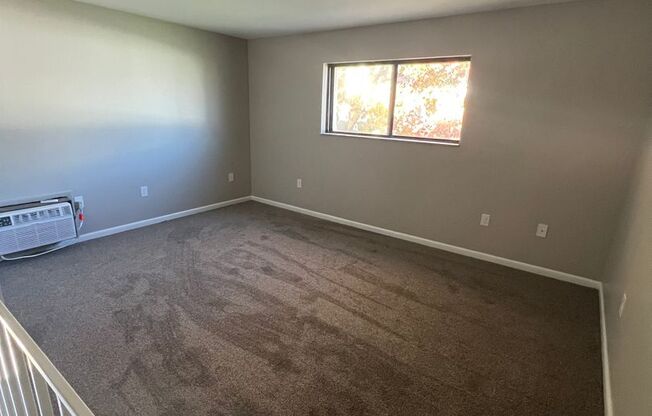 1 bed, 1 bath, 625 sqft, $1,250, Unit 447 Garden Drive