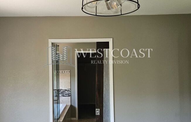 Elegant 3-Bedroom Home in Gated Vista Community