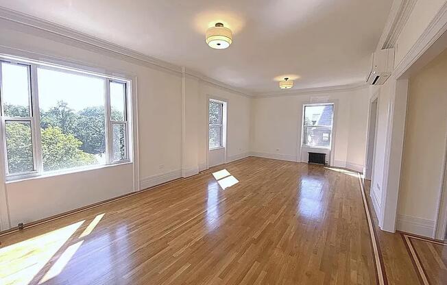 251 CENTRAL PARK W
