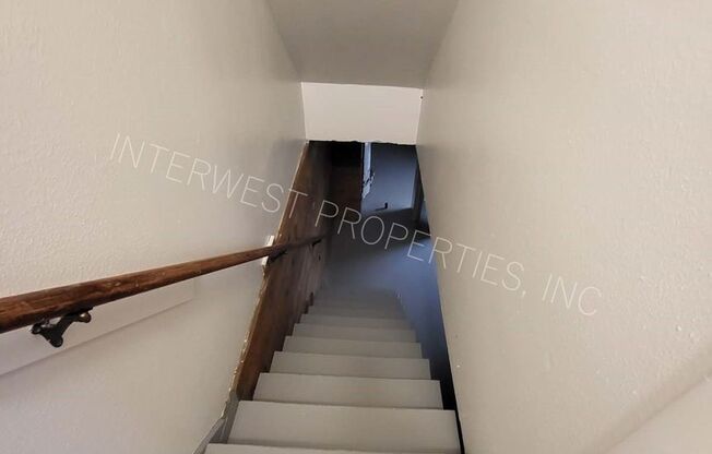 2 beds, 1 bath, 915 sqft, $1,750, Unit 7920