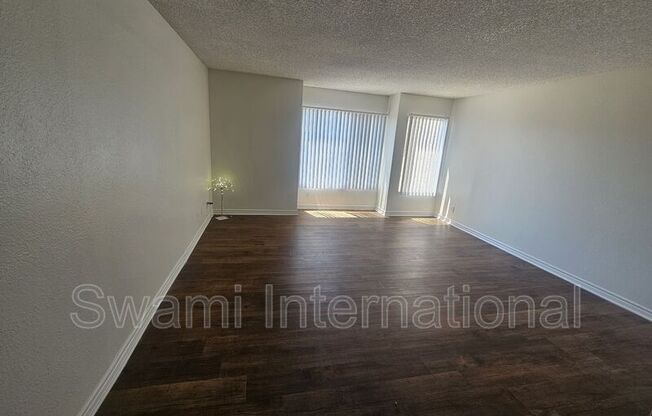 926 N. Wilmington Blvd.