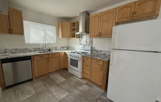 Studio, 1 bath, $1,495, Unit 7820 Old Auburn RD - Unit B