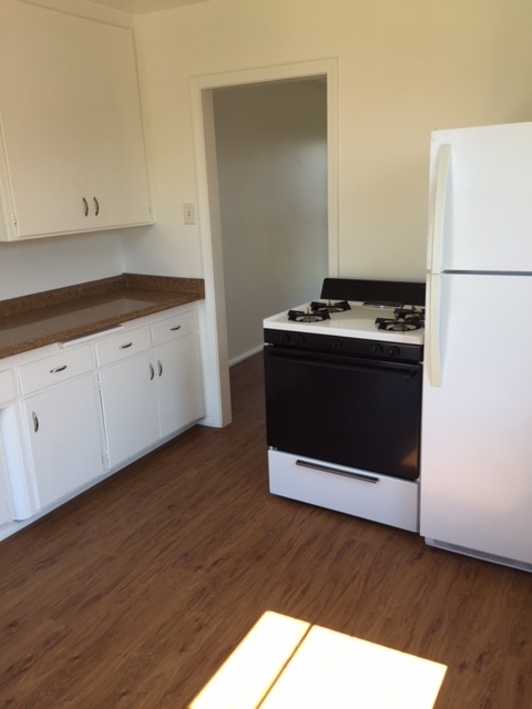 1 bed, 1 bath, 550 sqft, $2,295