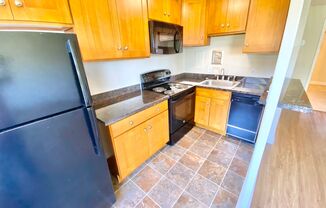 1 bed, 1 bath, 520 sqft, $1,595, Unit 305