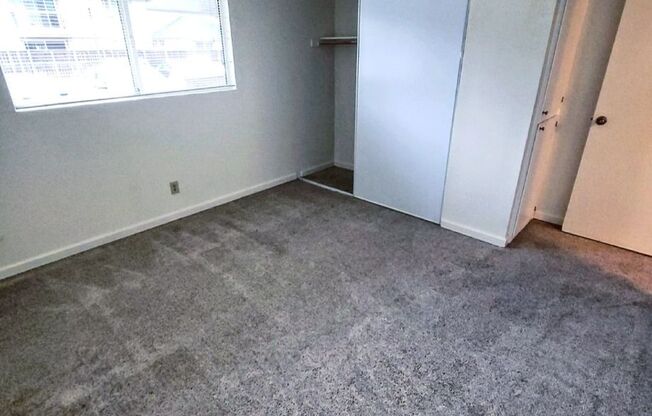 2 beds, 2 baths, 988 sqft, $2,175, Unit 122