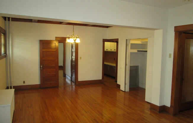 1 bed, 1 bath, 983 sqft, $795, Unit 730-A1